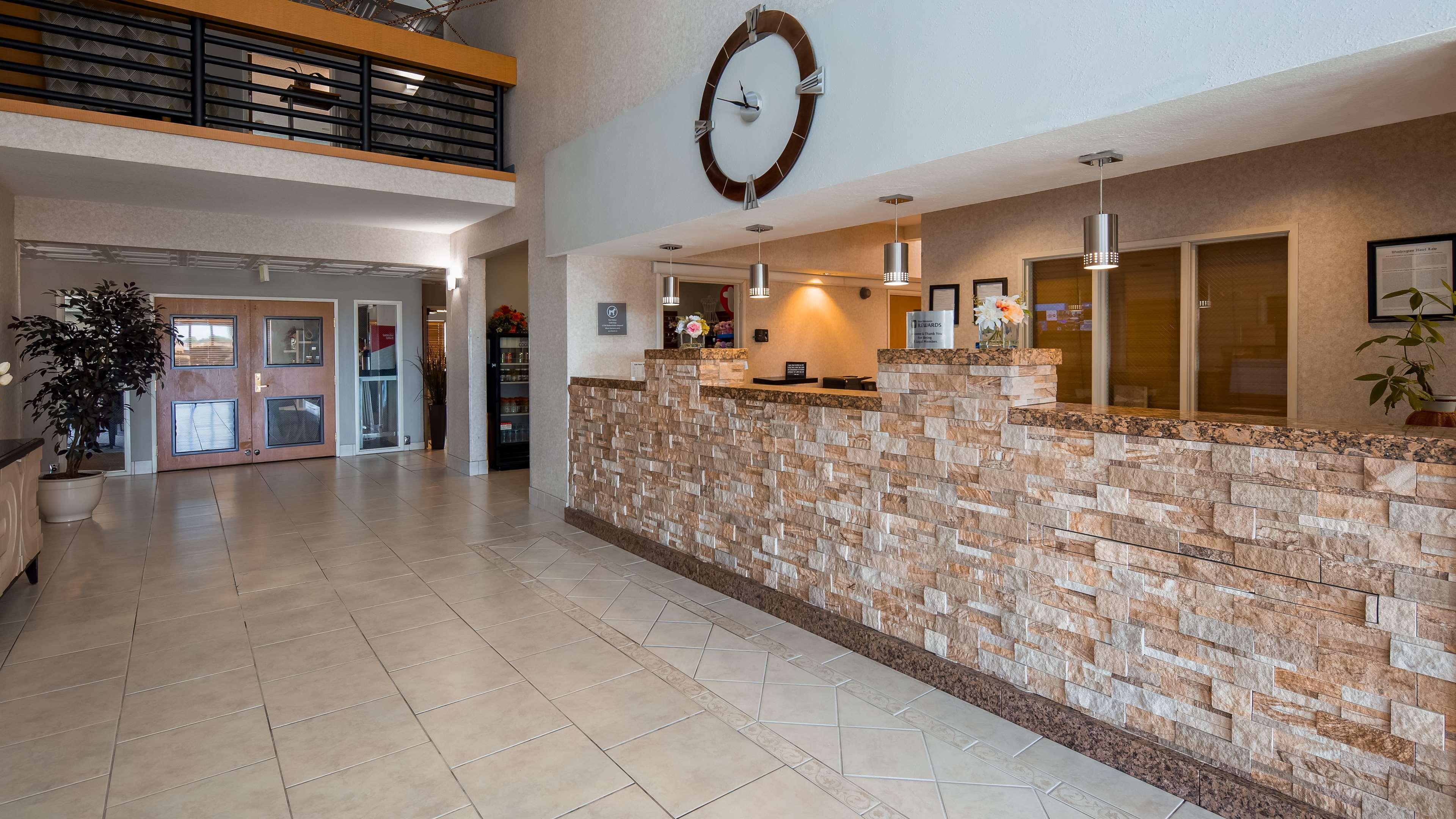 Best Western Plus Liberty Lake Inn Spokane Valley Exterior photo